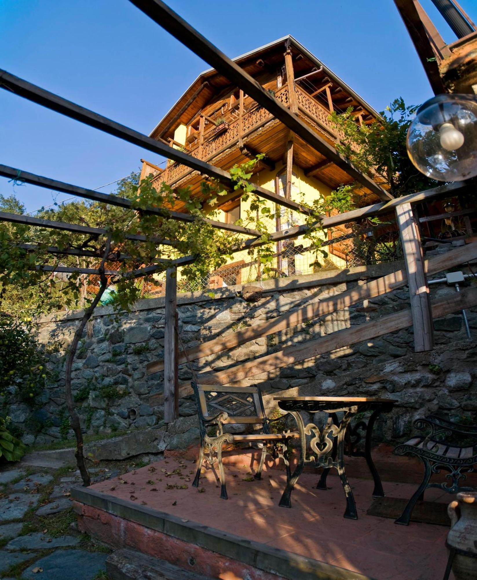 B&B Il Torchio Сент-Винсент Экстерьер фото