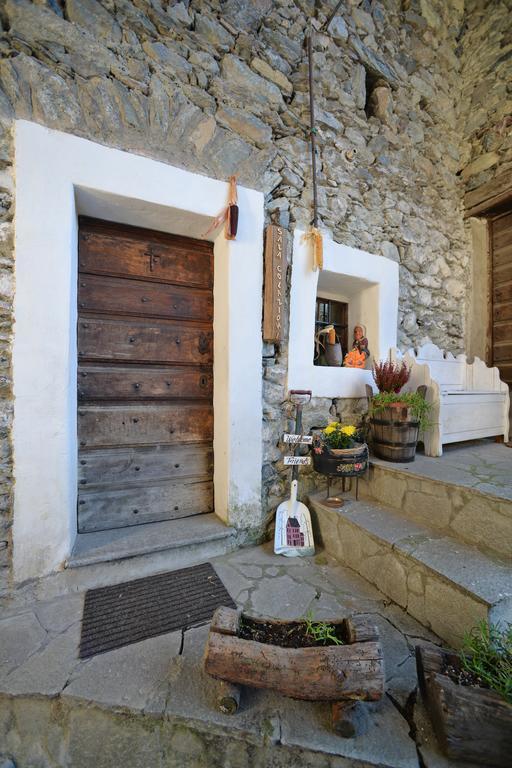 B&B Il Torchio Сент-Винсент Экстерьер фото