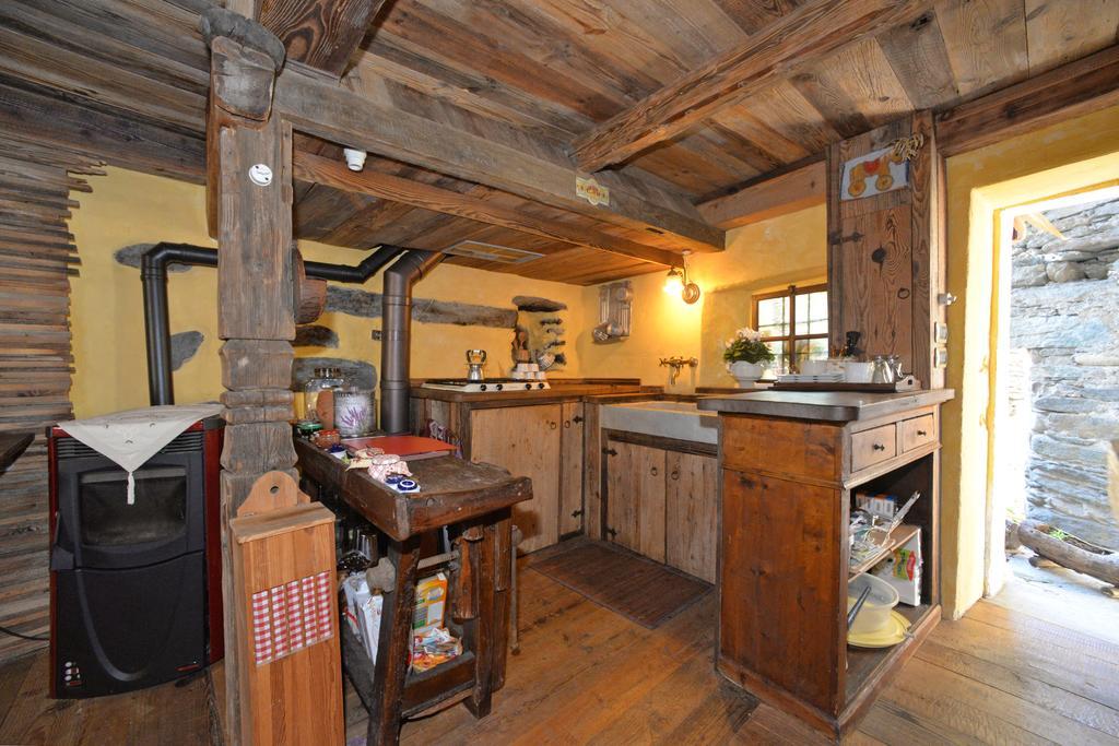 B&B Il Torchio Сент-Винсент Экстерьер фото